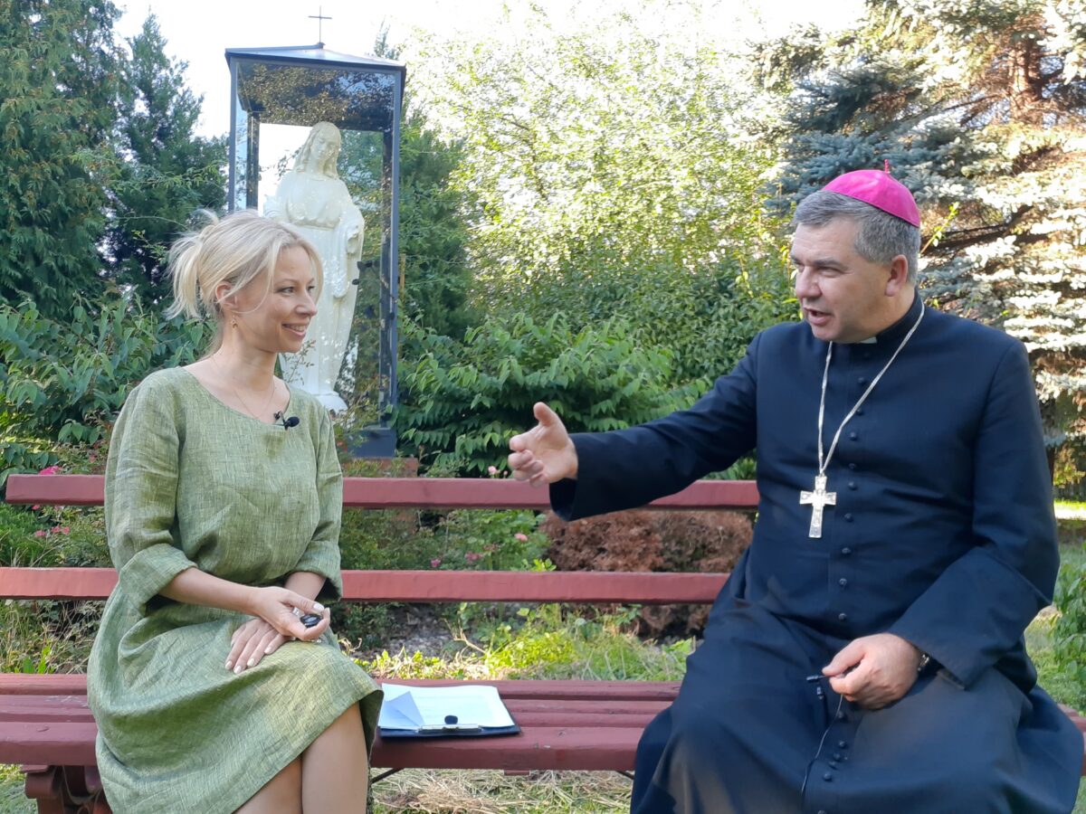 Biskup też człowiek – bp Wojciech Osial